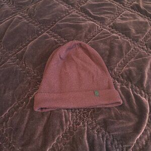 Lululemon Cashmere Cuffed Beanie One Size (Burgundy)
